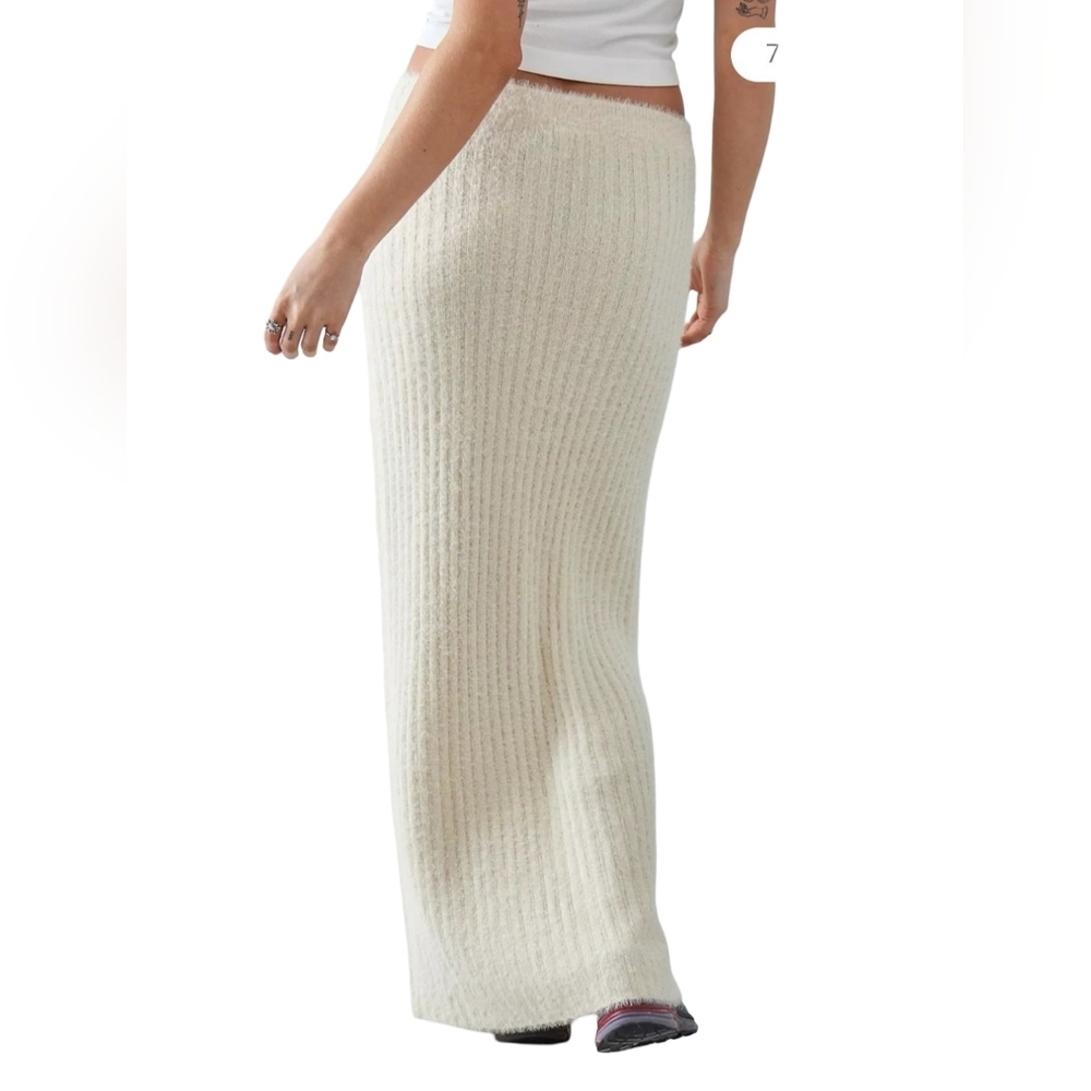 Urban Outfitters Cream Ribbed Maxi Skirt - Picture 3 of 8